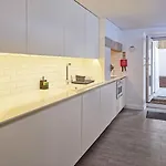 Apartamento Ground Floor With Private Patio And Ac