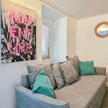 Ground Floor With Private Patio And Ac Lejlighed *