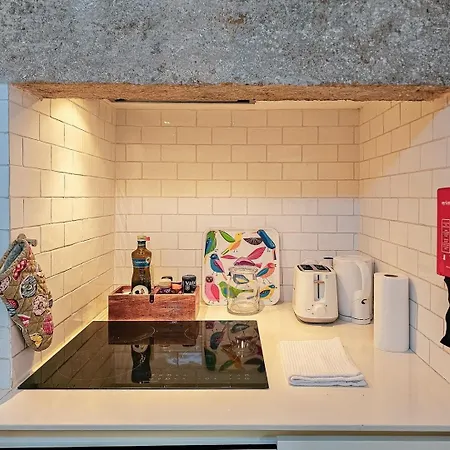 דירה Ground Floor With Private Patio And Ac *