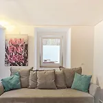 Ground Floor With Private Patio And Ac